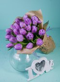 Bouquet of 21 purple tulips