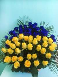 Basket with flowers "Ukraine"