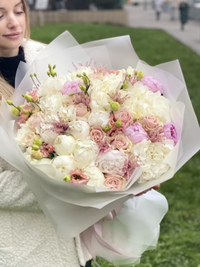 Bouquet with peonies "Tenderness"