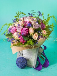 Букет цветов "Микс из 29 элитных роз"