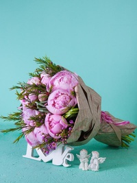 Bouquet of 15 peonies