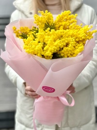 Букет с мимозы