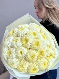 Large bouquet of chrysanthemum