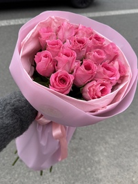Букет из 15 розовых роз